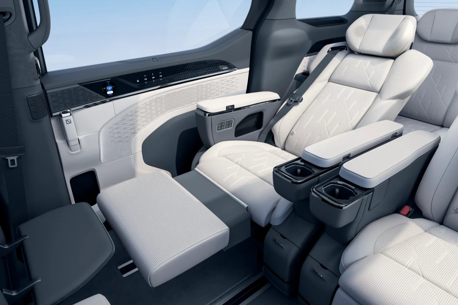 2024款極氪009 MPV