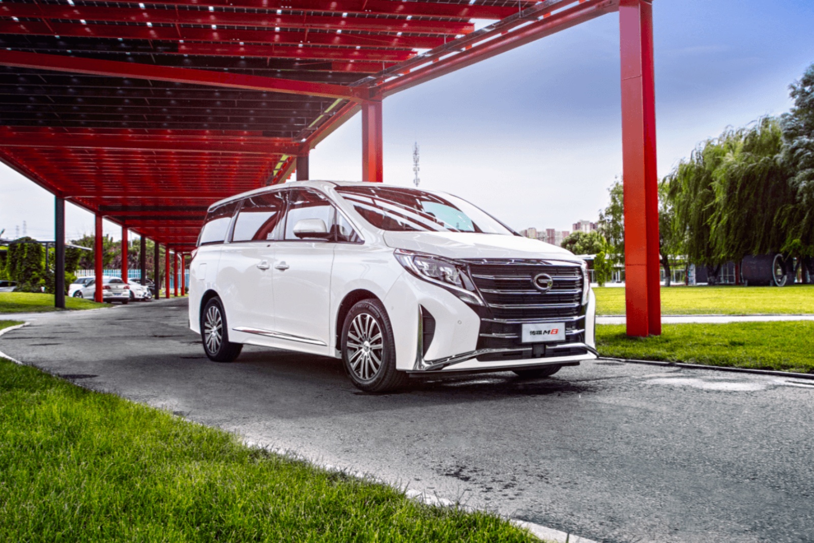 2024款廣汽傳祺M8 豪華商(shāng)務(wù)MPV 